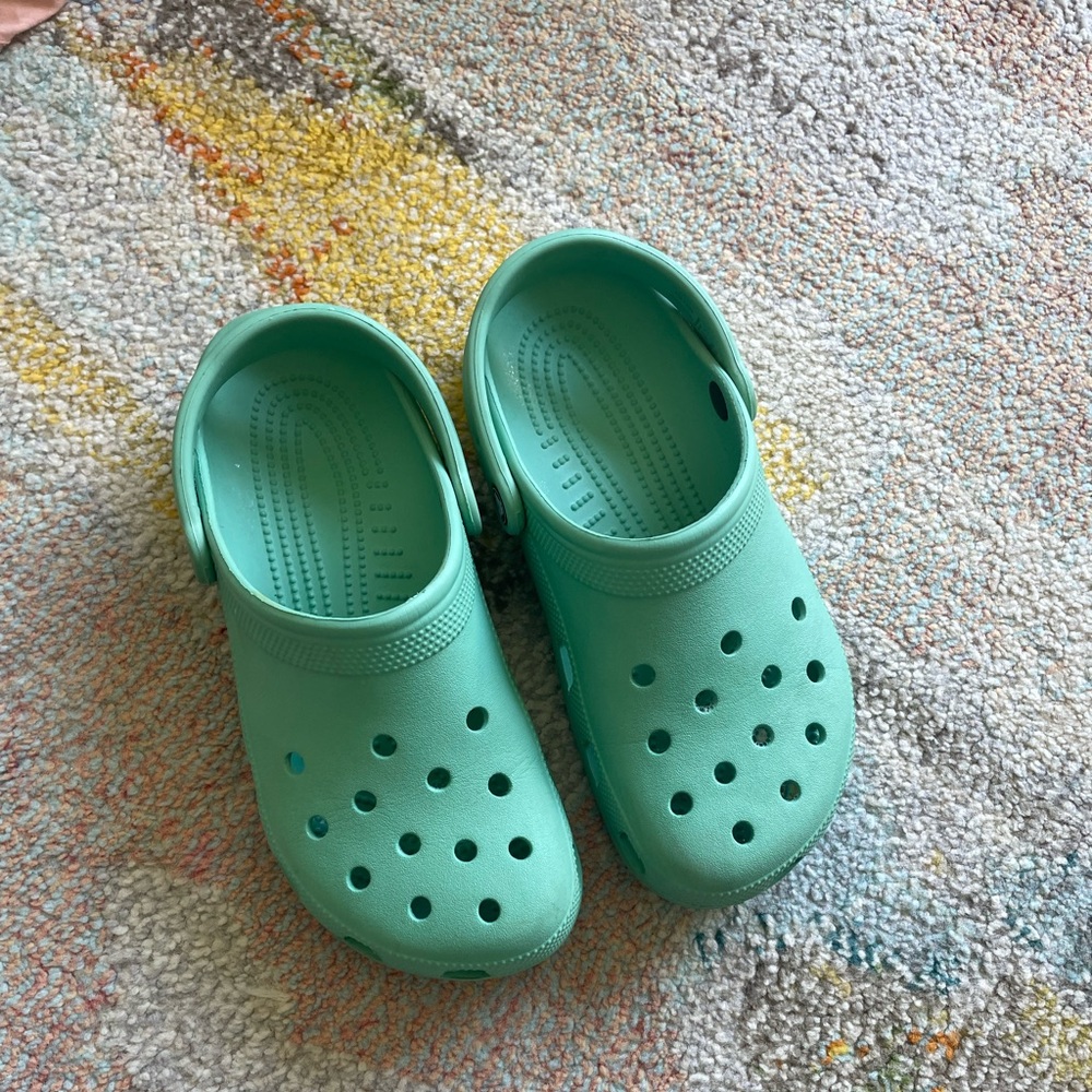Crocs in great condition